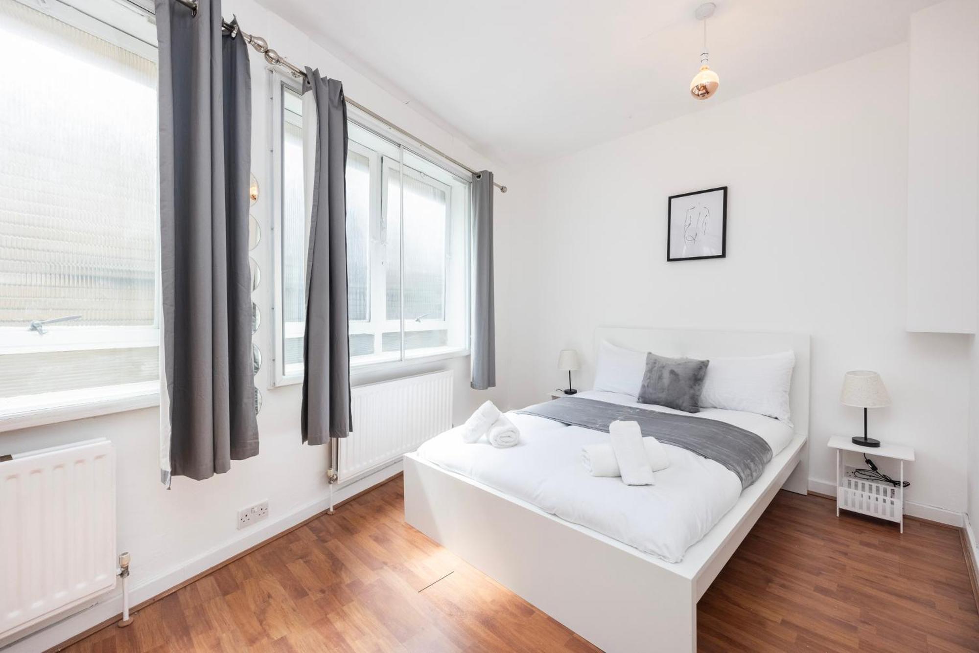 Spacious 1 Bedroom Near London Bridge - 5 Min Walk Exterior photo